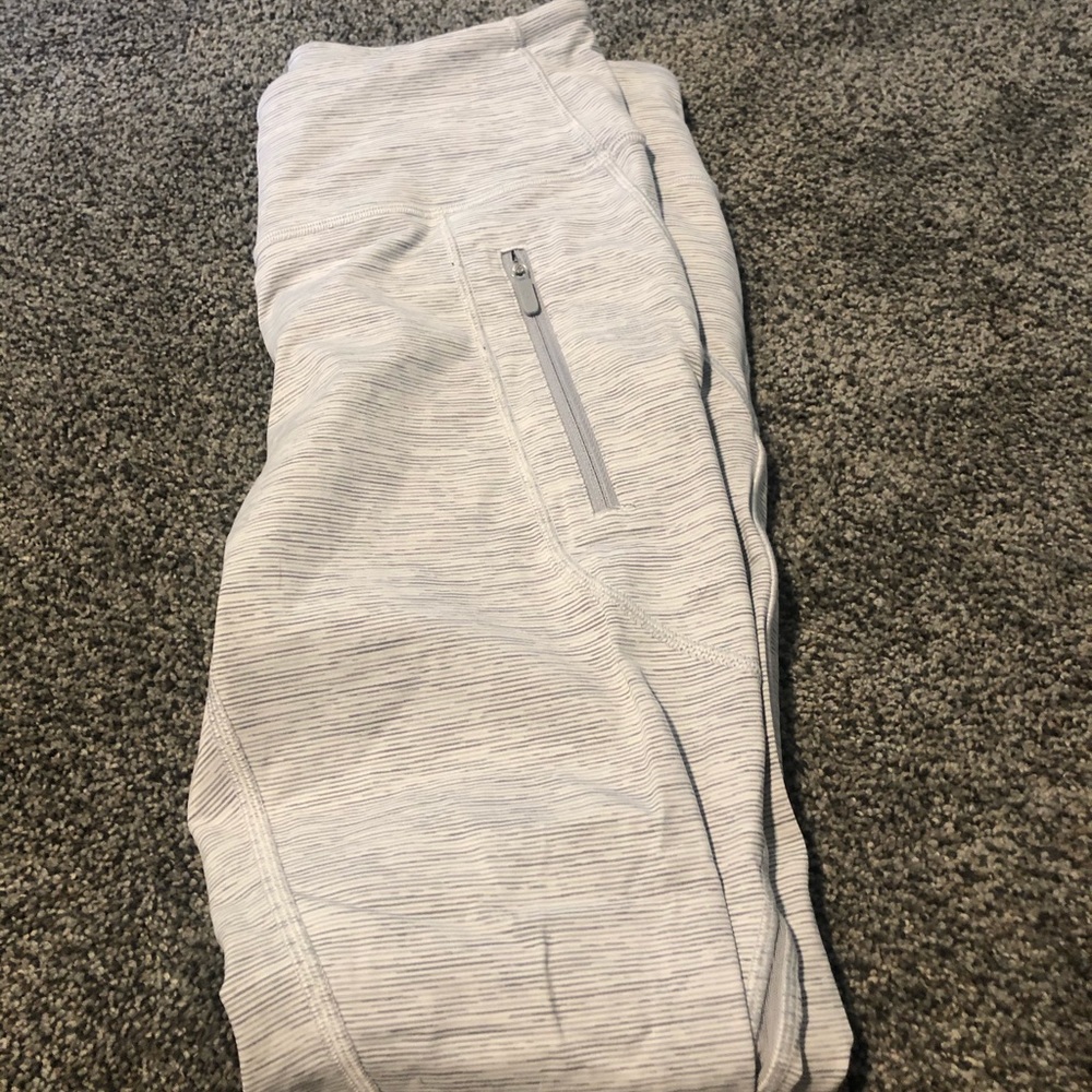 Lululemon align leggings white and grey